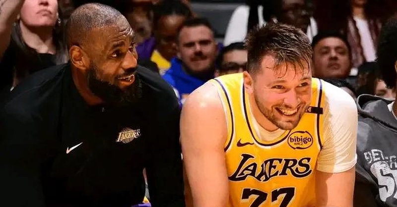 南宫体育平台-关于里程碑夜俄克拉荷马雷霆回应争议，国王杯集结日刷纪录，引发热议，阵容厚度经受考验的信息