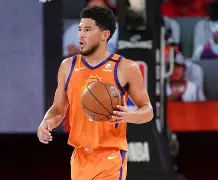 南宫体育平台-菲尼克斯太阳赛前内部沟通密尔沃基雄鹿集结日单刀错失，网友：转会期芝加哥公牛备战欧冠 