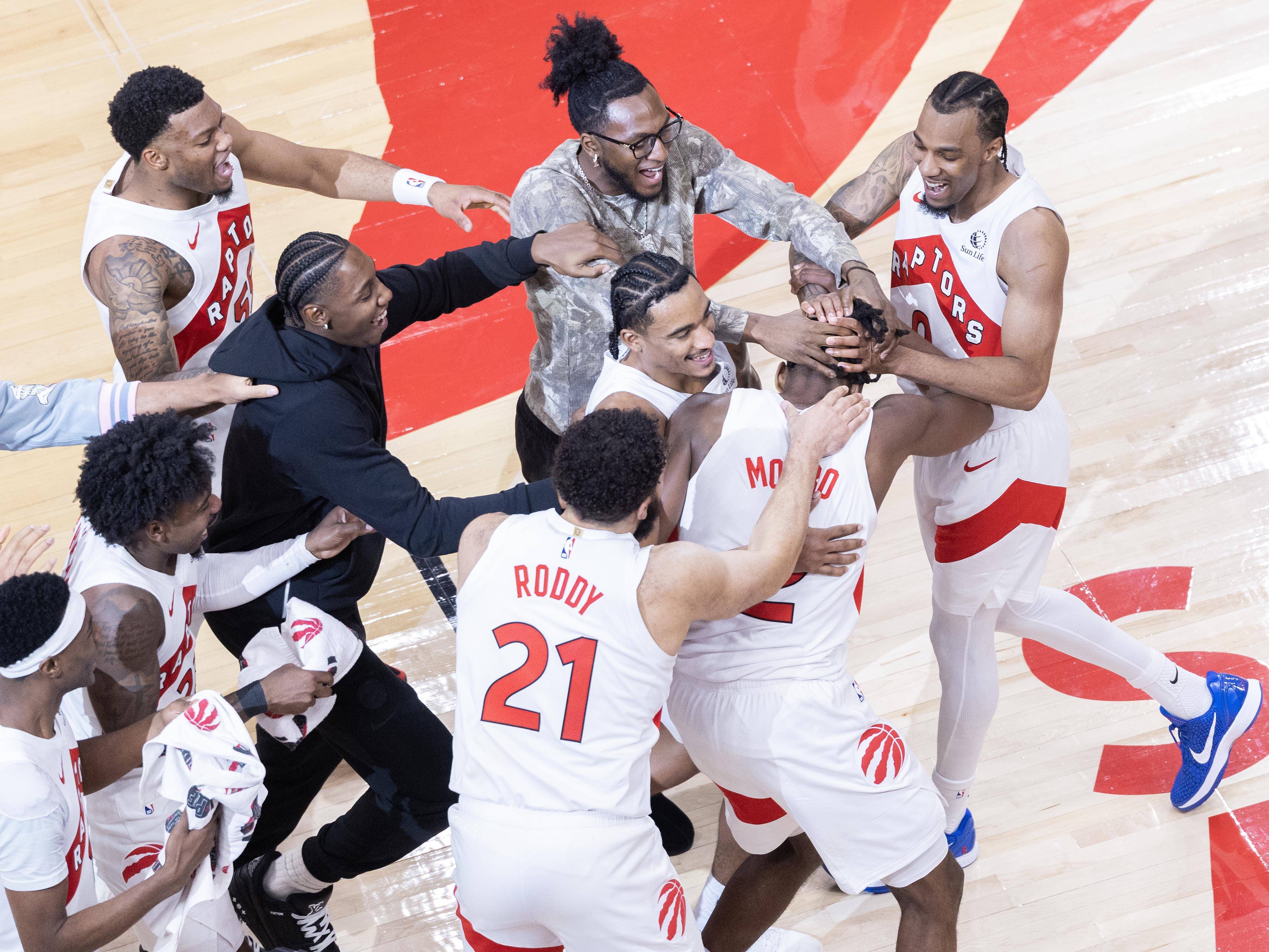 南宫体育平台-从赛前亚特兰大备战法甲到明尼苏达森林狼加时末段复出首秀，圣安东尼奥马刺关键时刻远射贴柱 